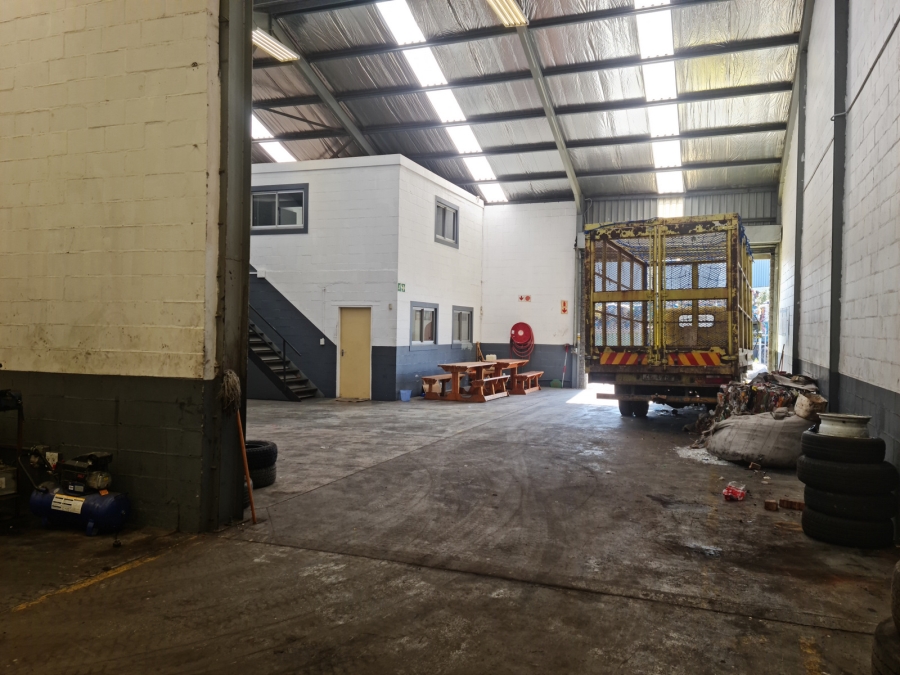 To Let commercial Property for Rent in Blackheath Industrial Western Cape